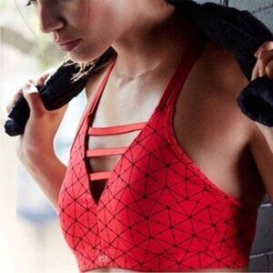 Victoria’s Secret VSX Red Spider Web Racerback Sports Bra Size Medium